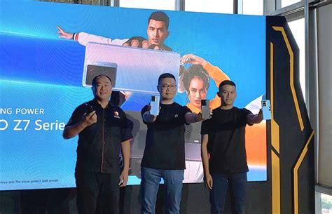 Iqoo Z Series Resmi Hadir Di Indonesia Perdana Bawa Snapdragon G