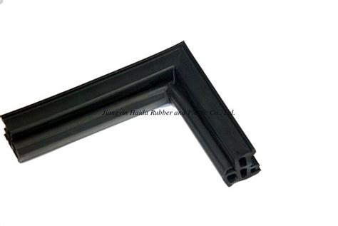 Aluminium Systems For Window And Door Seals Rubber Corners