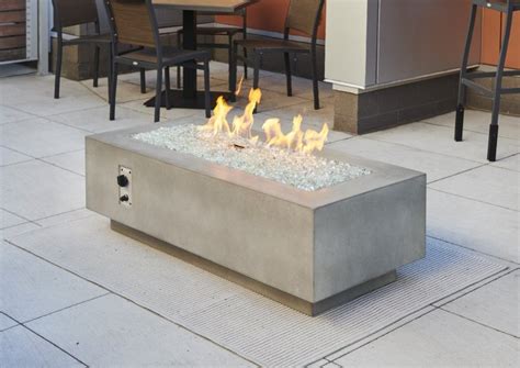 Outdoor Greatroom Cove Linear Gas Fire Pit Best Fire