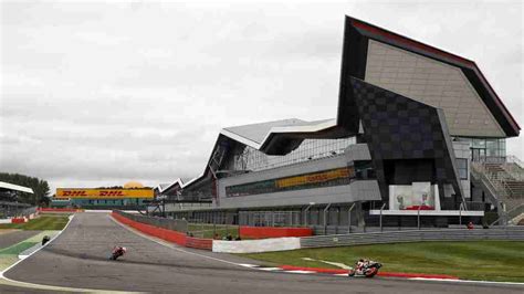 Silverstone circuit - a brief history | IAMABIKER