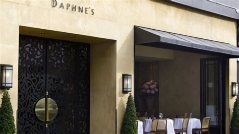 Daphnes Is A Relaxed Italian Restaurant In Brompton Cross Between