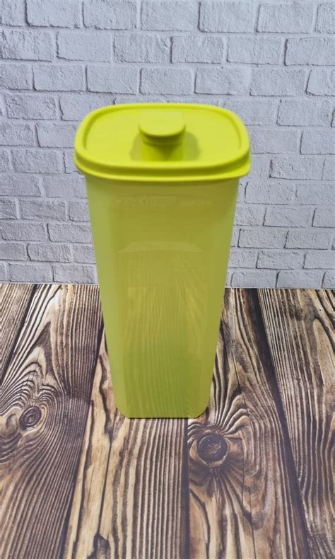 Tupperware Slim Line L Kitchen Appliances Di Carousell