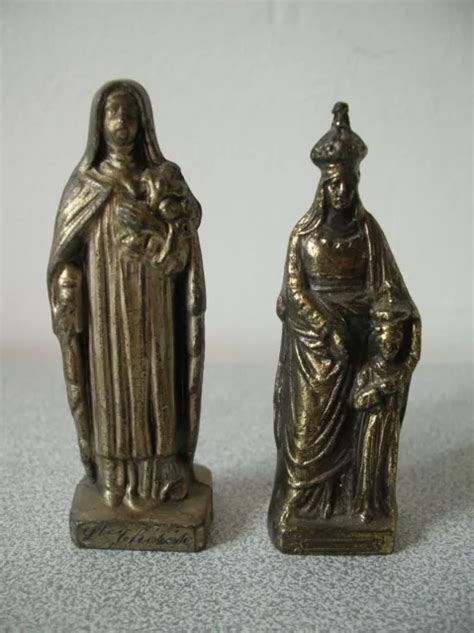 Lot De Anciennes Statuettes Catholiques En R Gule De Cm Et Cm N