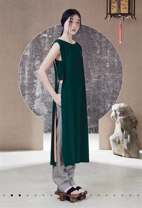 Stolen Stolen Chuan Top Nude Women S Fashion Tops Sleeveless On