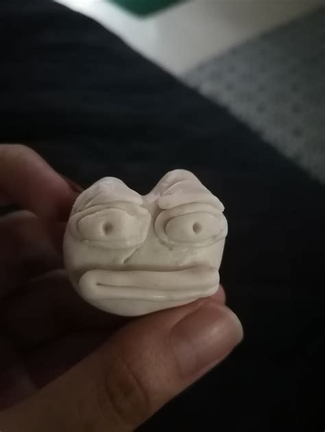 Clay Pepe 9GAG