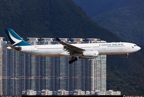 B HLO Cathay Pacific Airbus A330 343 Photo By Tse Wai Kit ID 1299743