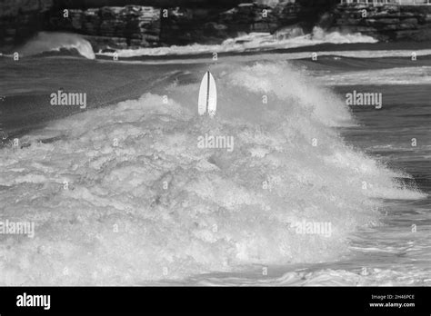 Bronte Beach pools and Surfing Stock Photo - Alamy