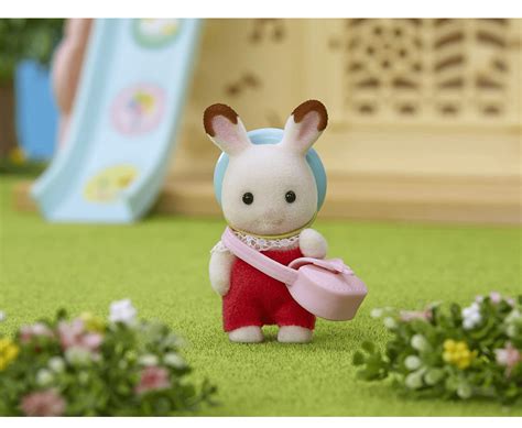 Coelho Sylvanian Families - Bebê Coelho Chocolate Sylvanian Families Epoch - Fátima Criança