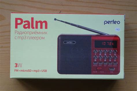 Радиоприемник цифровой Perfeo Palm red — купить в интернет-магазине ...