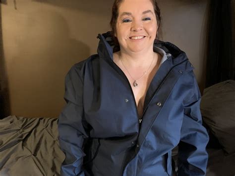 Sexy Bbw Raincoat Slick Pussy Pics Xhamster