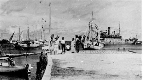 Does A Newly Discovered Photo Show Amelia Earhart Survived A Crash Landing The Two Way Npr