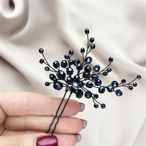 Simple Black Hair Pins at Cecila Whitworth blog