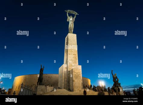 National Liberation Monument Hi Res Stock Photography And Images Alamy