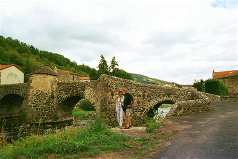 Camping Le Repos Du Baladin Murol Auvergne Rhône Alpes