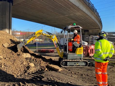 L Lynch Plant Hire And Haulage On Track To Run The Biggest Hybrid Fleet