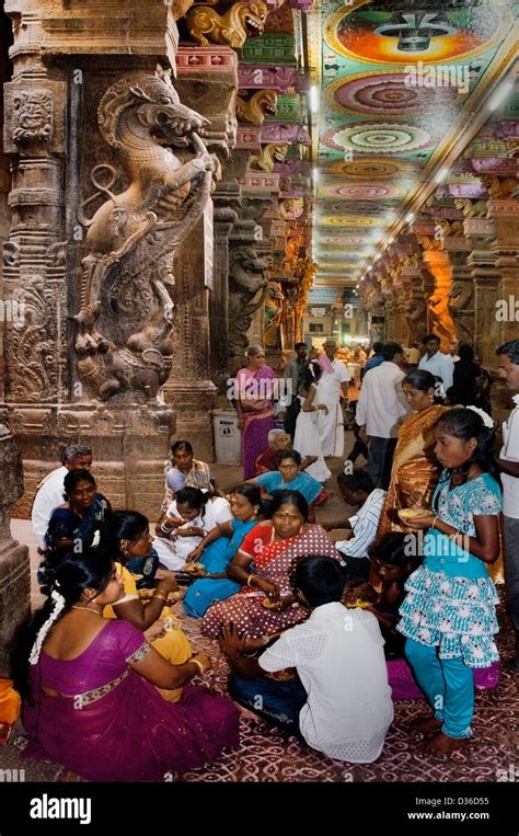 Sri Meenakshi Amman Temple Hindu Dedicated To Parvati Meenakshi