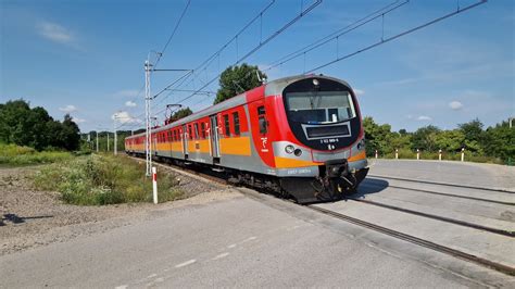 EN57 2065 jako REGIO z Kolbuszowej do Lublina Gł w okolicach ul