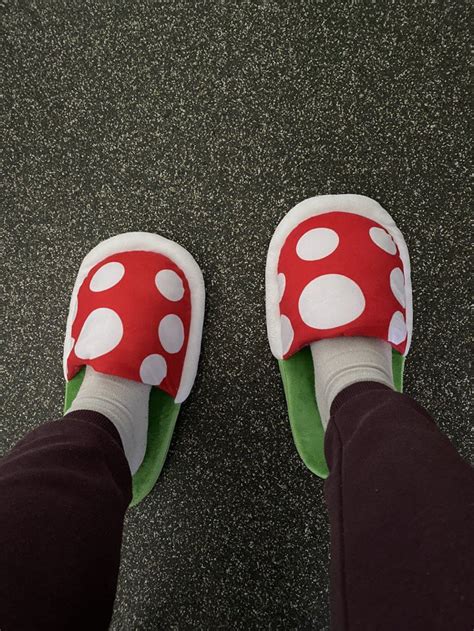 𝒇 on Twitter mario slippers