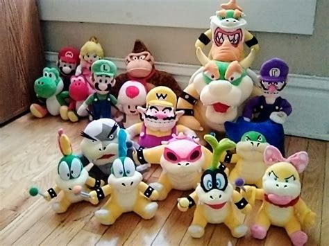 My Super Mario Plush Collection : r/SuperMarioGalaxy