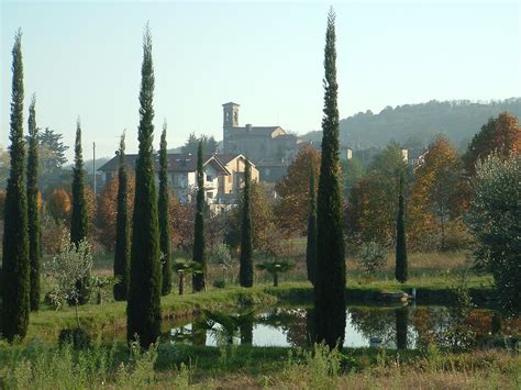 Paese Mio Che Stai Sulla Collina Disteso Come Un Flickr