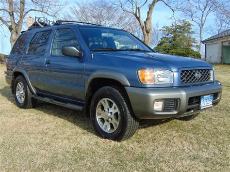 No Reserve 30k Mile 1999 Nissan Pathfinder Se Limited For Sale On Bat