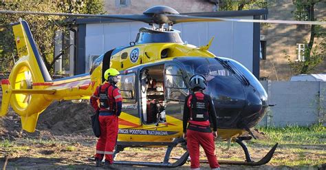 Sosnowiec Tragedia w dzielnicy Pogoń Nie żyje 7 letnia dziewczynka