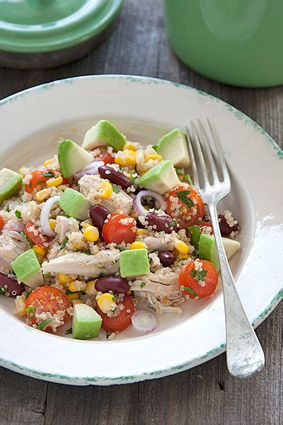 Insalata Di Quinoa Con Pollo E Avocado Ricetta Alimenti Naturali