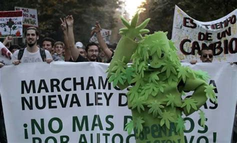 El S Bado Ser La Marcha Mundial De La Marihuana Y Habr Movilizaci N