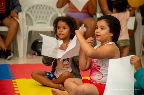 Objetos Se Transformam Em Instrumentos Durante Aula De Musicaliza O E