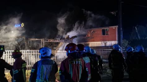 Puerto Montt Incendio Destruy Una Vivienda Y Dej Otra Con Serios