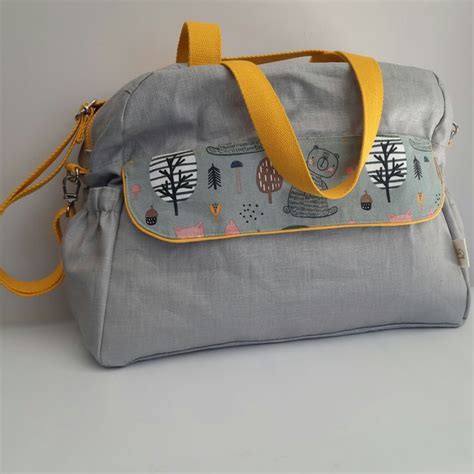 Sac Langer Boogie Gris Et Jaune Cousu Par L Etoffe En Biais Patron