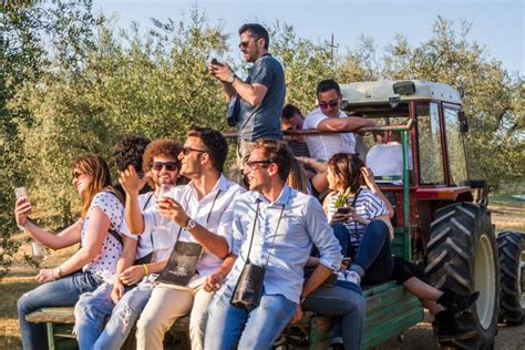 Cantine Aperte Un Weekend Alla Scoperta Del Vino E Del Territorio