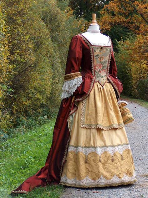 At Louis Xiv Court Women Of Noble Lineage Could Have Worn This