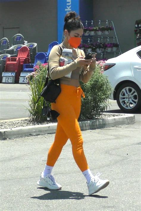 Vanessa Hudgens Busty Hot Celebs Home