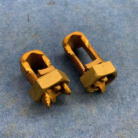 2 Pc Burndy T 8 250 R 250 KS29 DB 50 120 Split Bolt Connector EBay