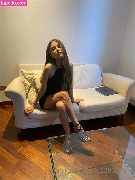 Extravaganza Anastasiyan Vip Nude Leaked OnlyFans Photo 49