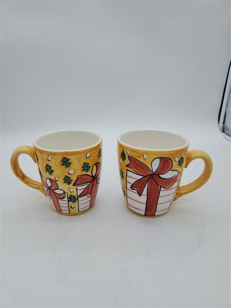 2 Gibson Festive Present Yellow 8 25 Christmas Coffee Hot Chocolate