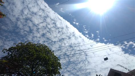 Clouds over KR puram today plotted in this unique fashion. : r/bangalore