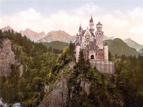 Medieval Castles: Function, Design, and Significance | History Cooperative