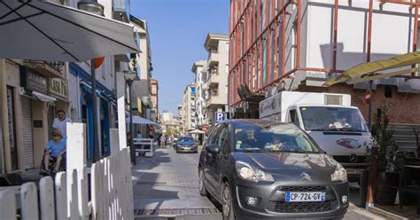 Cambrils pondrá carteles informativos para evitar atascos en la calle