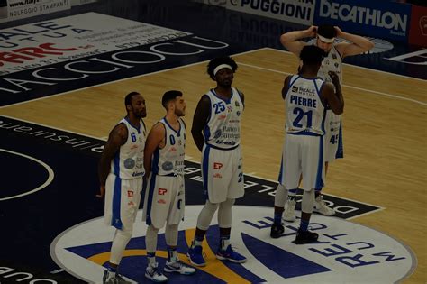 Antblog Dinamo Sassari Vittorie Consecutive Posto Si Chiude