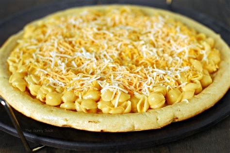 Macaroni and Cheese Pizza Recipe