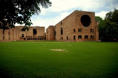 Iim Ahmedabad Admission 2021 Courses Fee Cutoff Ranking Placements And Scholarship