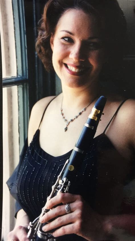 4 Hot Sexy Leila Josefowicz Bikini Pics