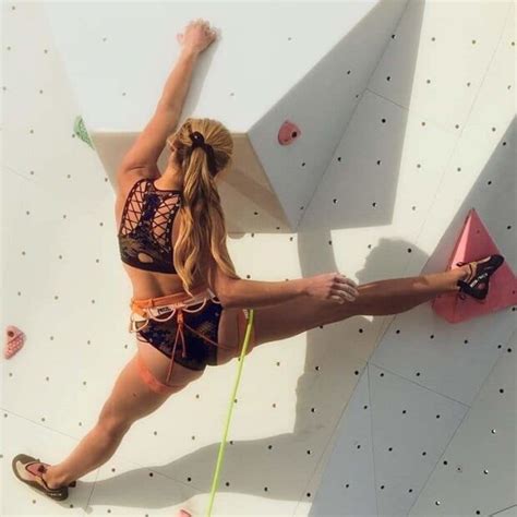 Pro Climber In Lingerie Yayoman