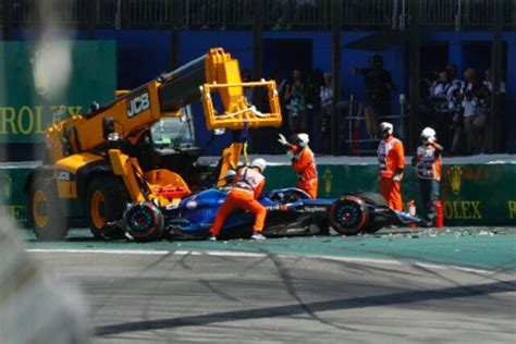 Crash On First Corner Briefly Halts Brazil Grand Prix Breitbart