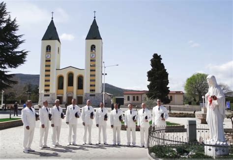 Klapa Sveti Juraj Hrm Posvetili Pjesmu Gospi U Me Ugorju