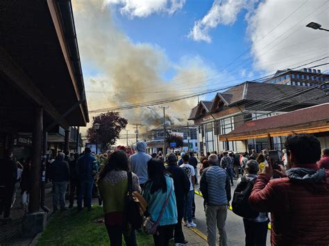 Confirman Tres Fallecidos En Incendio De Mall Chino En Puerto Varas Tvn