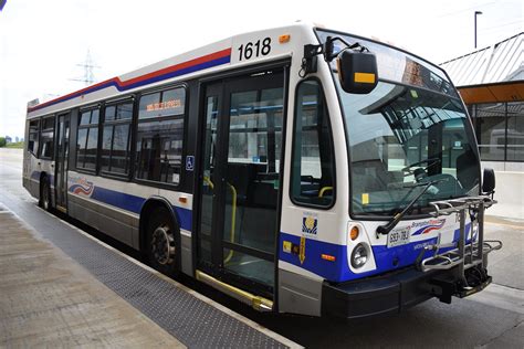 Brampton Transit Local 2016 Nova Bus 4th Gen Lfs 1618 Flickr