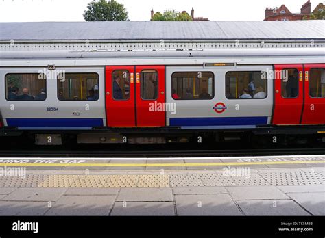 district  tube  res stock photography  images alamy